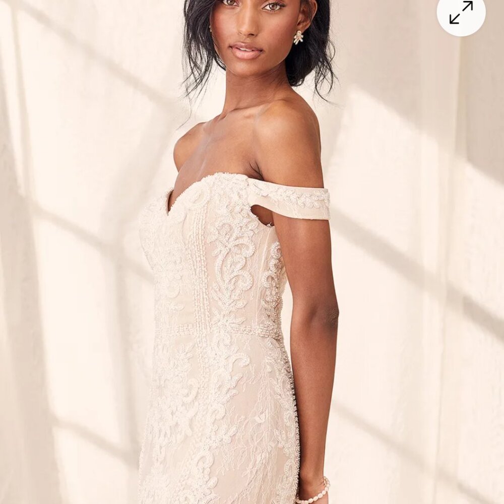 Promised Love White Beaded Lace Off-the-Shoulder Maxi Dress - Picture 3 of 3